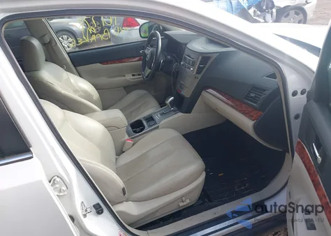 2011 Subaru Outback 2.5I Limited from USA, damaged, VIN 4S4BRCJC3B3398066